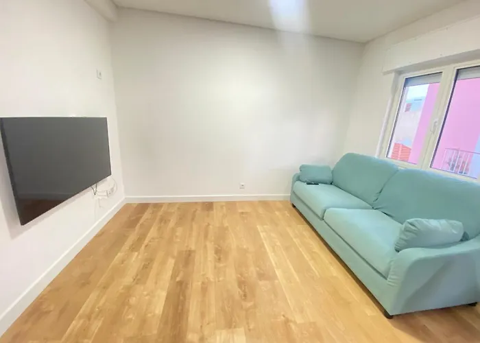 Delta * Σετούμπαλ